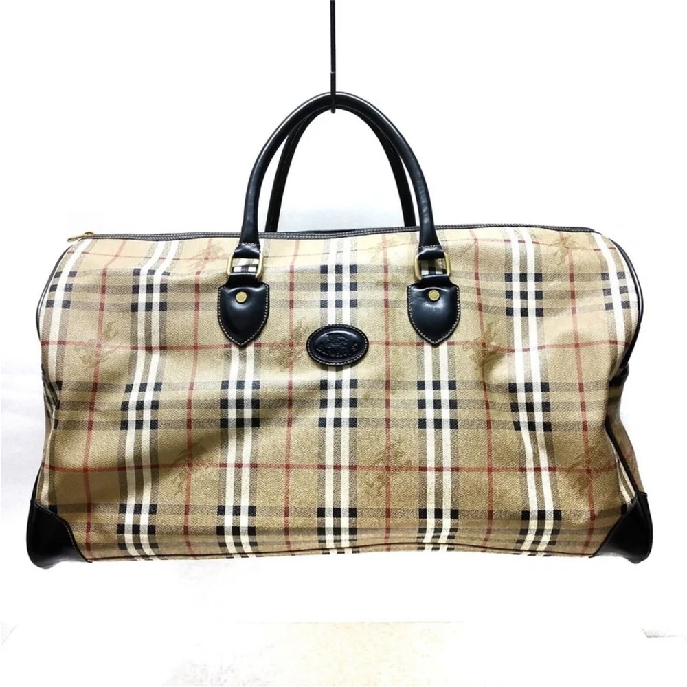Auth Burberry traveling bag